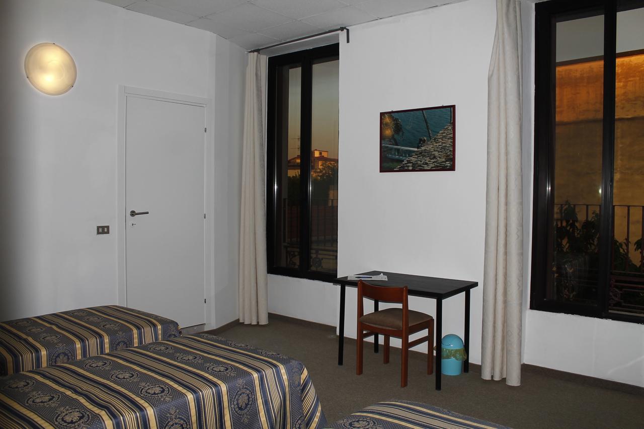 Hotel Luisa - Milan — Photos 2